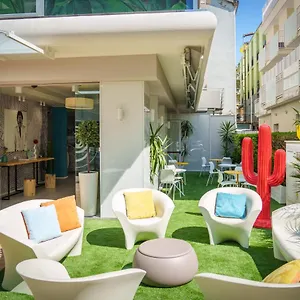 Design Astra Hotel